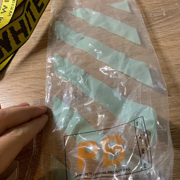 Off white belt main image 4